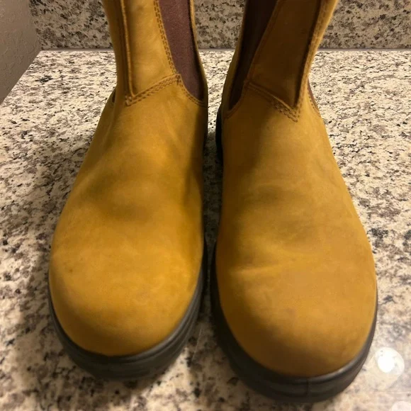 Blundstone Tan Leather Boots - Picture 3 of 4